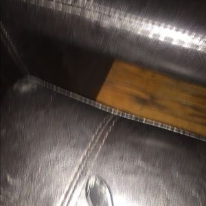 Meet your Posher, Derrick